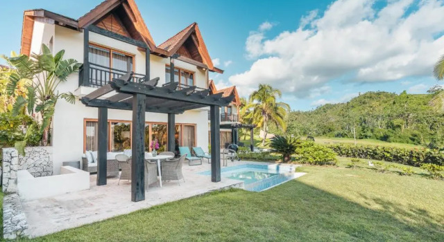 Вилла Deluxe Magnificent Villa at Puerto Bahia