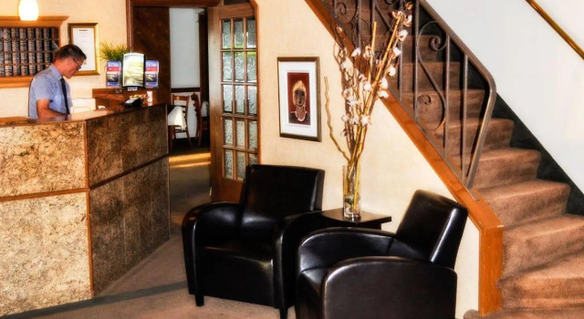 Auberge le Parasol, Boek Hostel Hotels in Saguenay Region met ontbijt, Ontbijt