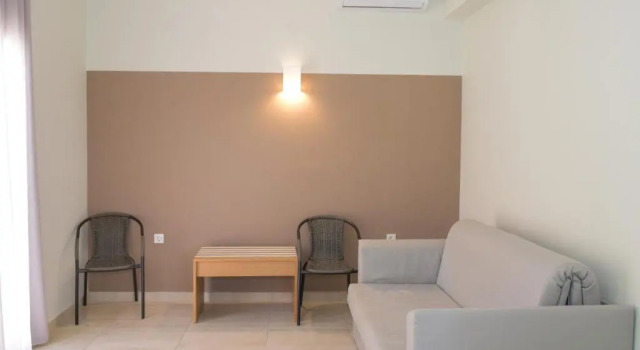 Семейный номер Standard с балконом Mithos Premium Rooms