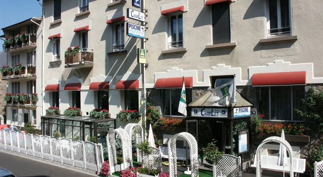 Le Charlet, Prenota Hotel Hotel a Alvernia con parcheggio, Parcheggio