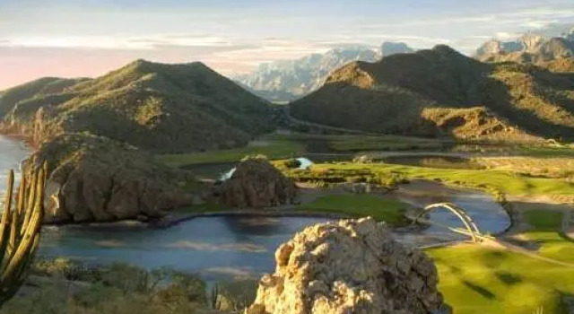Кровать в общем номере Loreto Bay Golf & Sea at Baja