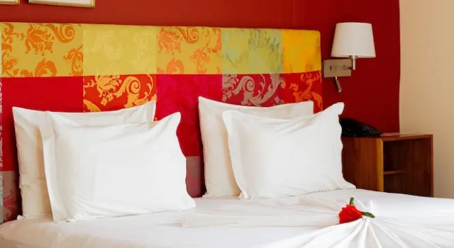 Двухместный номер Deluxe с балконом и с частичным видом на океан Golden Hill Parker Hotel
