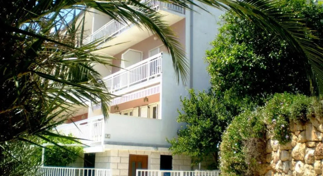 Апартаменты с 3 комнатами Apartment ANA