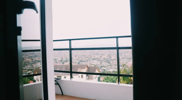 Двухместный люкс Deluxe с видом на город Hill View Hotel McCarthy Hills