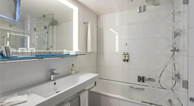 Двухместный номер Premium с балконом Pestana Berlin Tiergarten