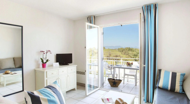 Comfortable apartment with a dishwasher, beach at 2.5 km.