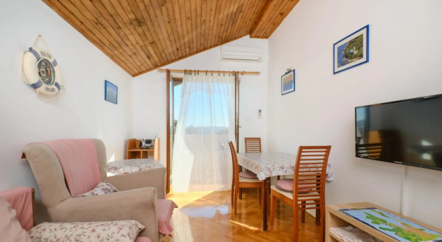 Luce - 50 m From sea - A3