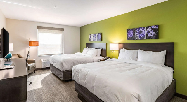 Четырёхместный номер Standard Sleep Inn & Suites Mt Hope near Auction & Event Center