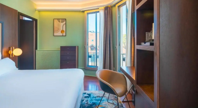 Двухместный номер Deluxe с балконом и с видом на озеро Le Splendid Hotel Lac DAnnecy - Handwritten Collection