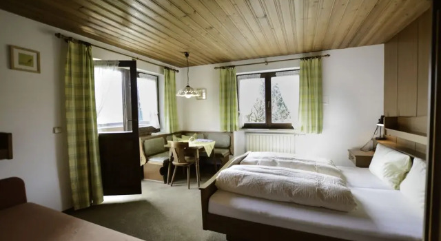 Zirbelstube, Varaa Hotelli Hotellit Baijeri pysäköinnillä, Pysäköinti