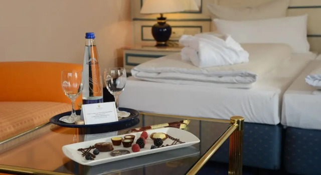Двухместный номер Standard с балконом The Monarch Hotel