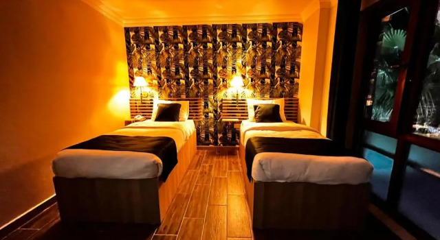 Nayada Hotel Spa, Varaa Lomakeskus Hotellit Marmara-alue pysäköinnillä, Pysäköinti