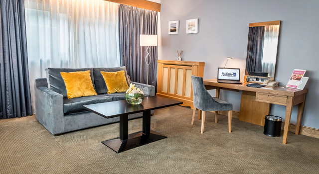 Люкс с балконом Radisson Blu Hotel, Cork