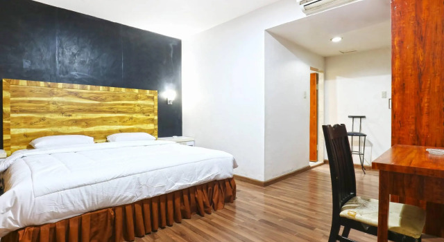 Lee Garden Hotel