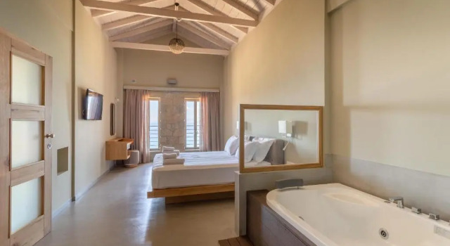 Diapori Suites Hotel, Rezerwuj Hotel Hotele w Lakonia z parkingiem, Parking