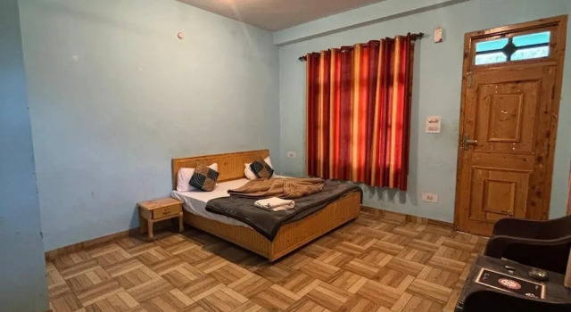 Fusion Guest House And Cafe