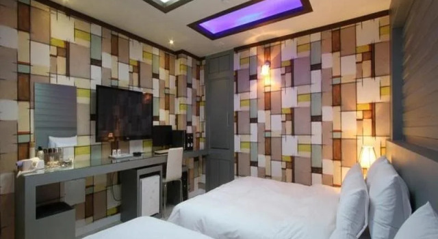 Hotel Travel