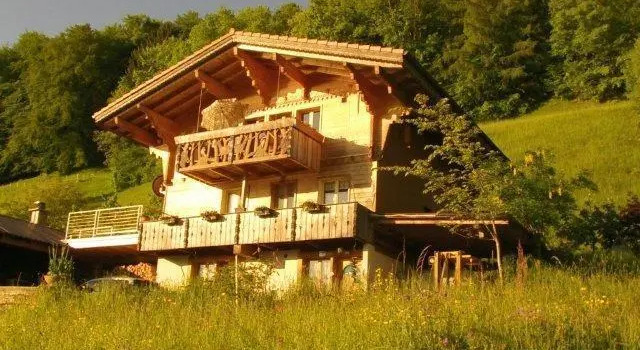 B&B Bircher, Prenota Bed & breakfast Aeschi bei Spiez 