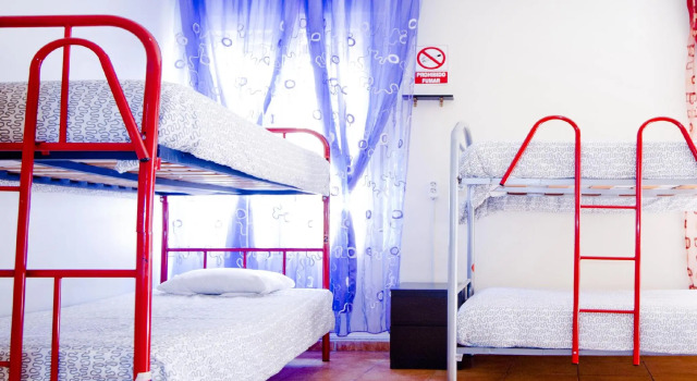 Кровать в общем номере (женский номер) Las Musas Residence