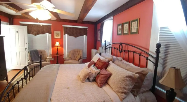 Люкс 2 River Road Inn & Cottages