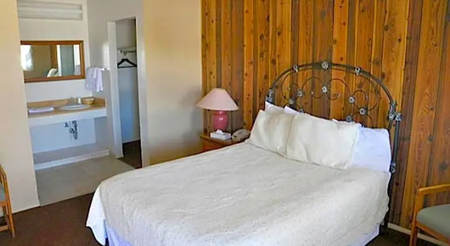 Четырёхместный номер Standard Bryce Canyon Pines