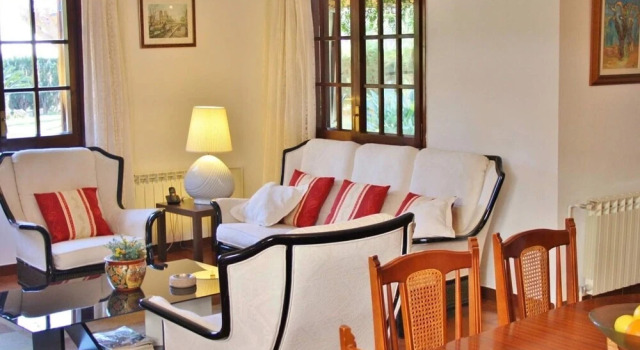 Authentic Holiday Villa in Sant Pol de Mar, Near the Beach