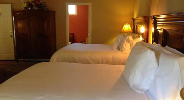 Четырёхместный номер Standard The Sanford House Inn & Spa