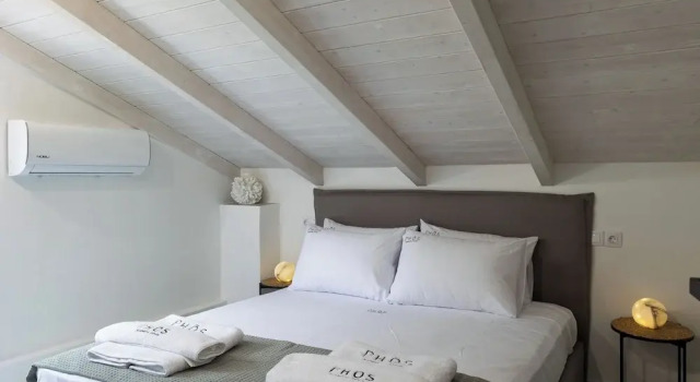 Phos Maisonettes Nikiana