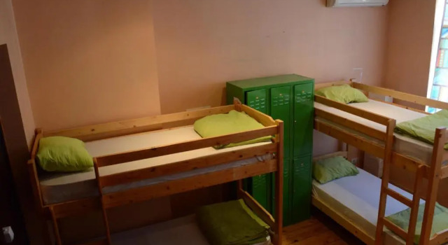 Кровать в общем номере Elegance on a Budget - Rooms for Rent in Sofia Center
