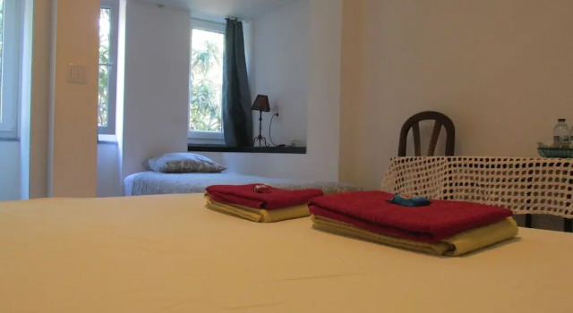 GuestHouse Marialva Park, Rezervovat Hotel Hotely v Oeste s parkováním, Parkování