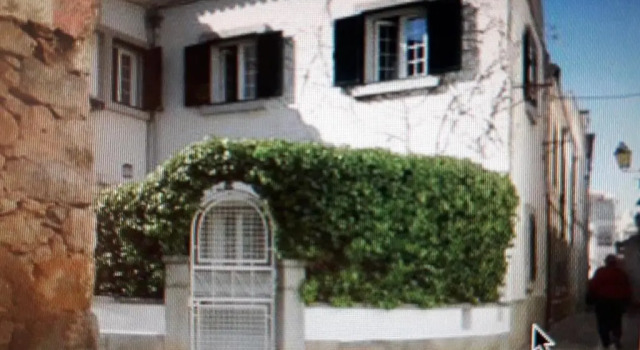 Коттедж 3 Bedroom Town House - Historic Centre of Cascais. 100 mts from the beach and centre of Cascais