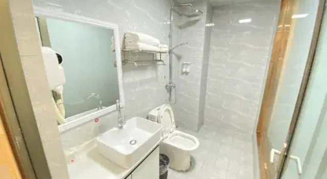 OYO Yijia Hotel (Chengdu Shudu Wanda Plaza)