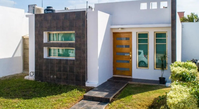 Коттедж Casa moderna en segura Residencial Hacienda Chetumal