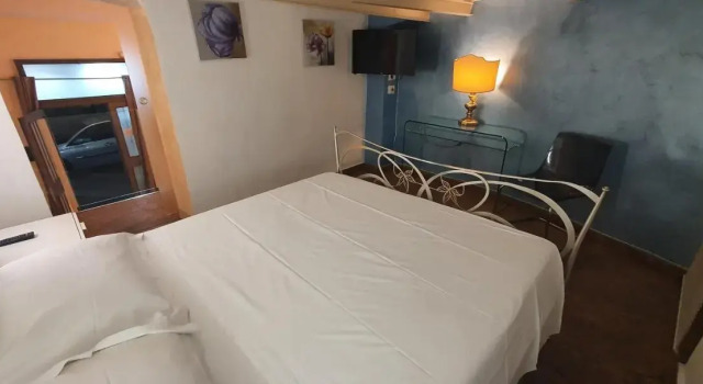 Da Marieddu2 , lovely accommodation in Catania city, Забронировать Отель Катания Сицилия, рядом с Городской музей Беллини