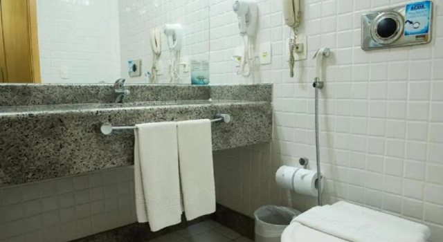 Двухместный номер Deluxe Victory Business Hotel