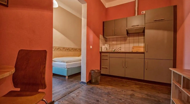 Апартаменты Standard Hotel zur Henne