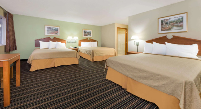 Days Inn by Wyndham Ottumwa, Varaa Hotelli Ottumwa Iowa