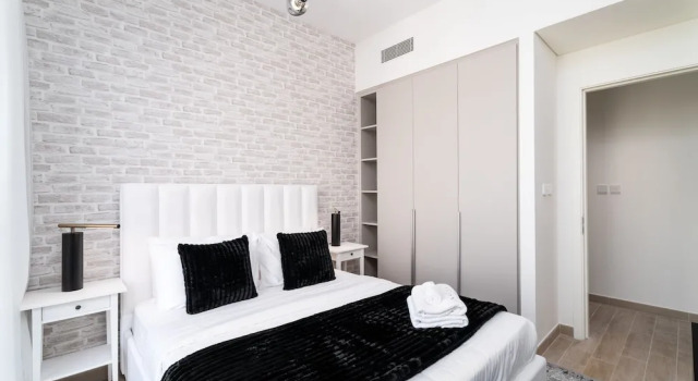 Апартаменты с балконом Nasma Holiday Homes - Breeze at Creek Beach