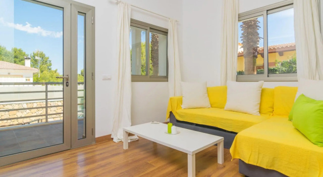 BAHAMAS 1 - Villa for 4 people in Son Serra de Marina., Book Villa Son Serra de Marina Majorca