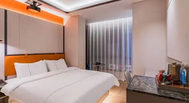 Номер Standard National Music Hotel