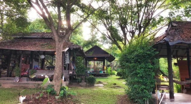 Bannamhoo Bungalows