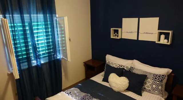 Beach house Bol, Забронировать Отель Отели Бола 3 звезды, рядом с Пляж Порт Бол, 3*