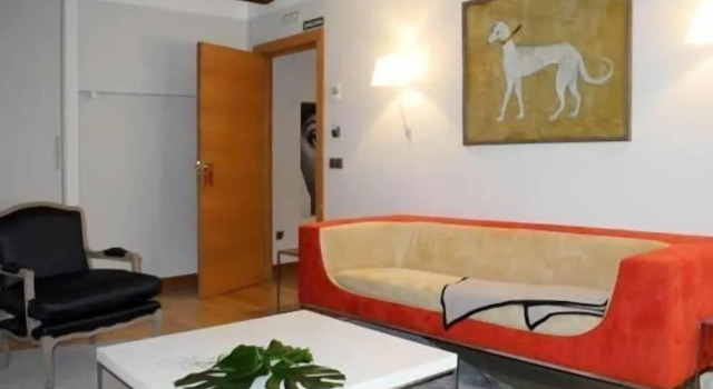 Hospederia Chapitel, Book Hotel Hotels in Estella with Parking, Parking