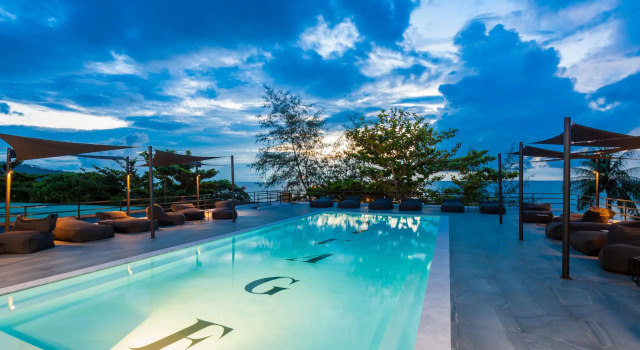 Кровать в общем номере Savage Hostel Koh Tao