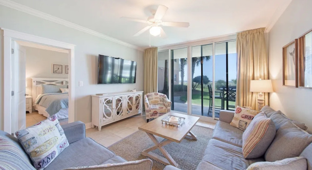Waterscape B103 2 Bedroom Condo, Varaa Huoneisto Hotellit Emerald Coast uima-altaalla, Uima-allas