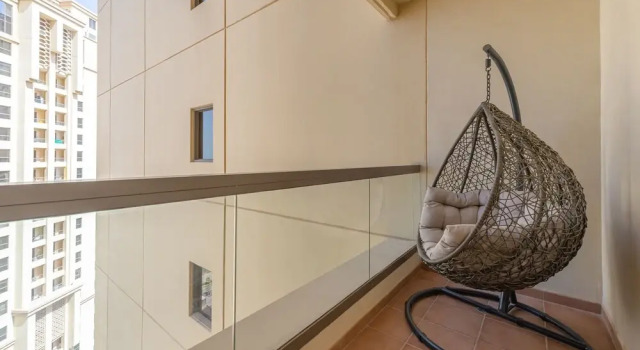Marco Polo - Brilliant & Homey Apt with Fantastic Sea Views, Забронировать Отель Джумейра , рядом с Dubai Marina Yacht Club