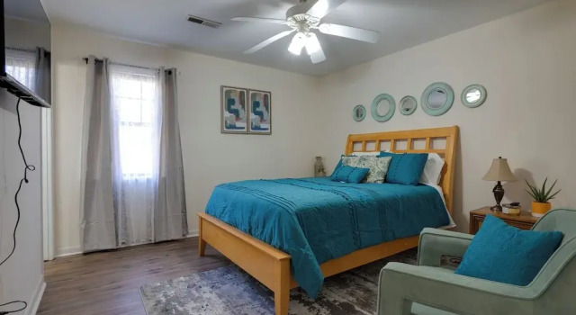 Коттедж Decatur Vacation Rental Retreat w/ Private Yard!