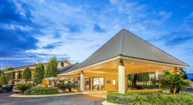 Days Inn by Wyndham Lake Park/Valdosta