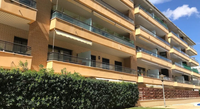 Apartamento Edificio Paradise - 101B, Забронировать Апартаменты/квартира Отели El Baix Camp с бассейном, Бассейн