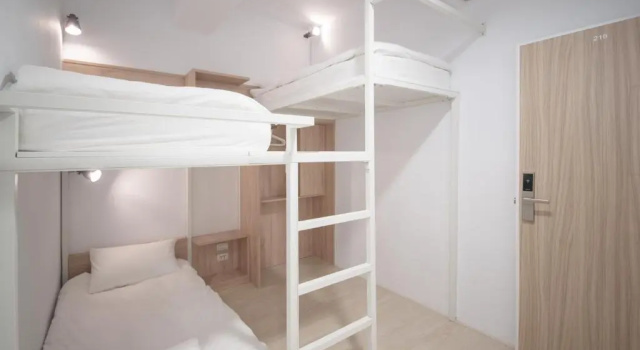 Трёхместный номер Standard OwlStay Flip Flop Hostel - Garden